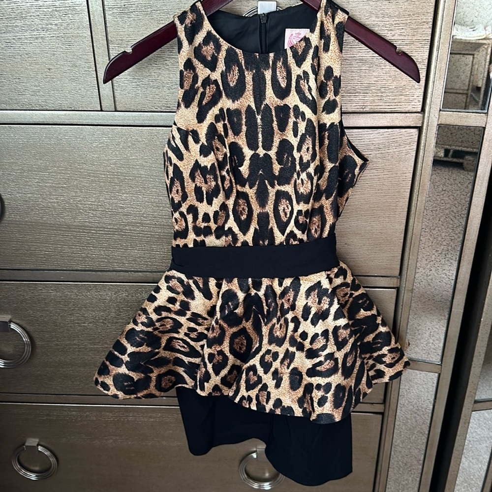 🛍️SALE🛍️ Miss Francesca Couture by Asos Design Elegant Leopard Print Mini Dress - Picture 3 of 8